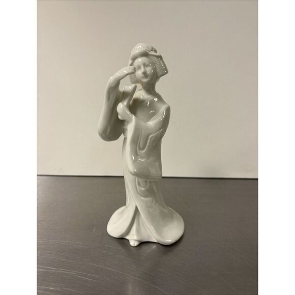 Vintage Geisha Homco Dancing Geisha Figurine. Great Condition. - Picture 6 of 7